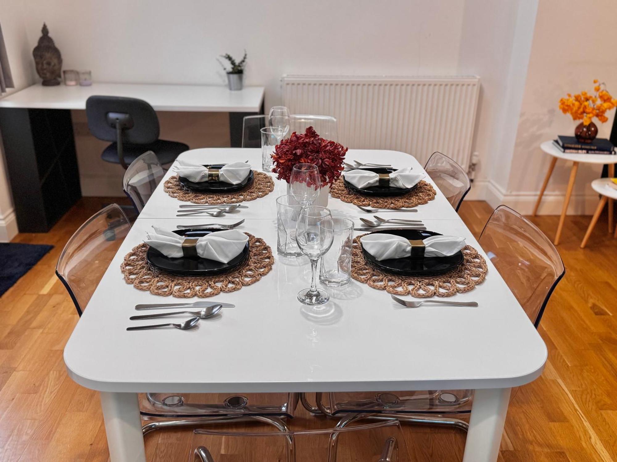 Modern 1-Bed Apt 30Min To Central London & Parking Exterior foto