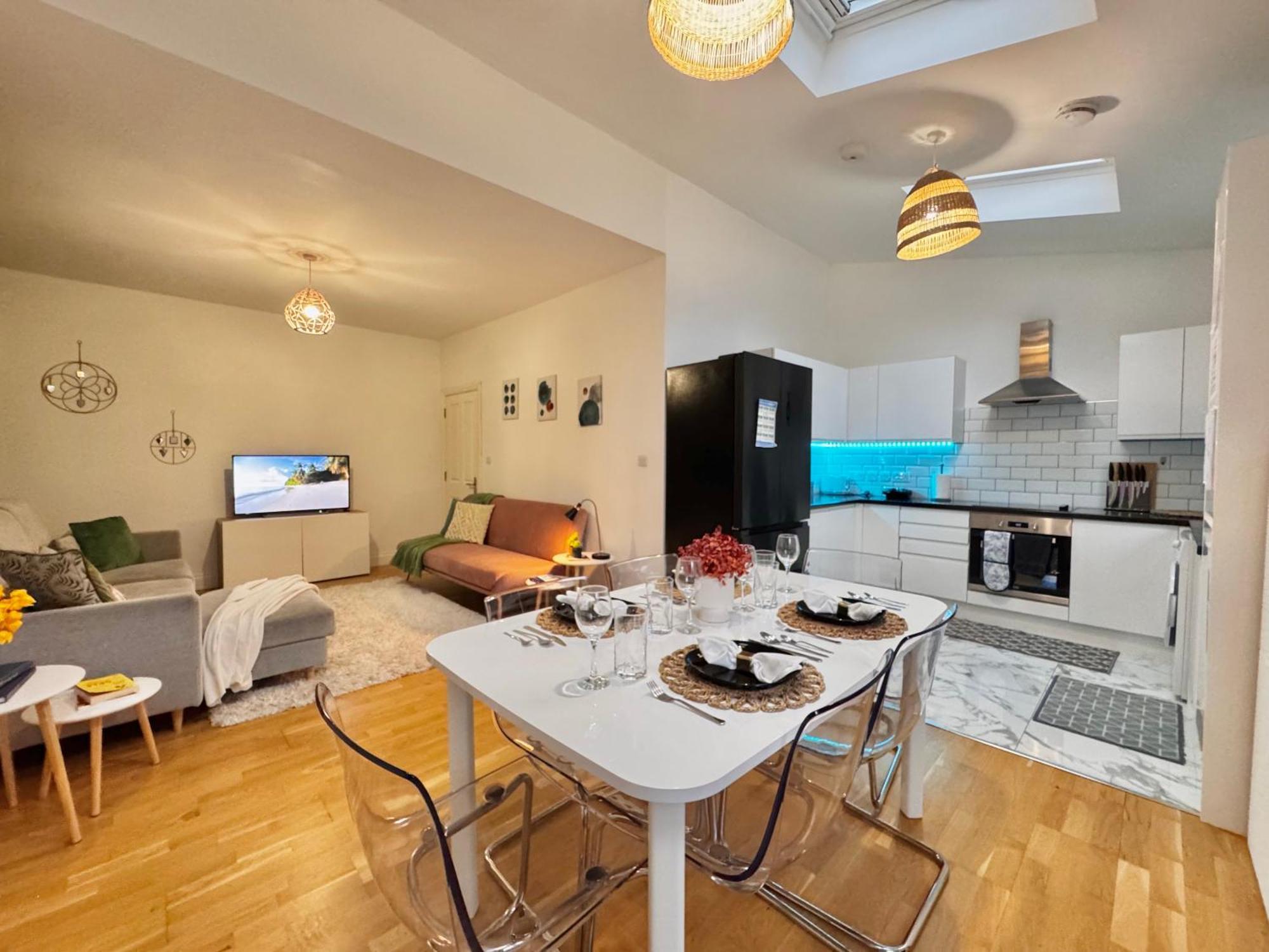 Modern 1-Bed Apt 30Min To Central London & Parking Exterior foto
